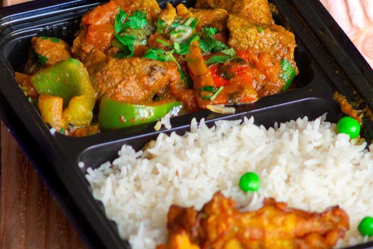Veg Lunch Box With 1 Butter Naan