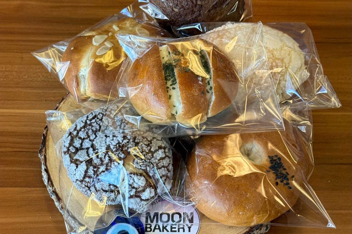 Korean Buns Mixed Pack (8 Buns Assorted)