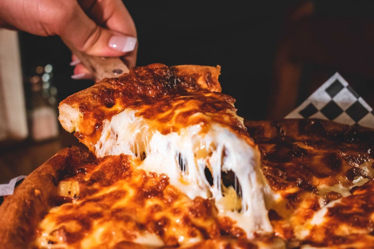 Small Tropical Chicken Pizza