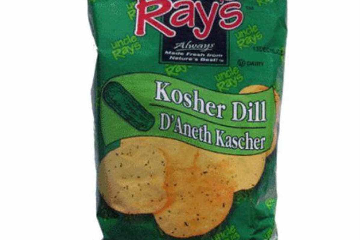 Uncle Rays Kosher Dill Chips (130 g)
