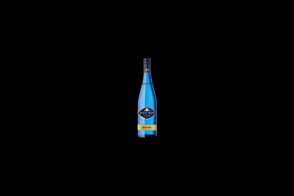 BLUE NUN RIESLING 750ML (1 x 750ML)