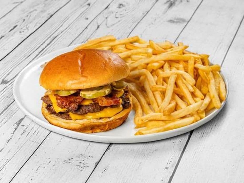 Bacon Cheeseburger