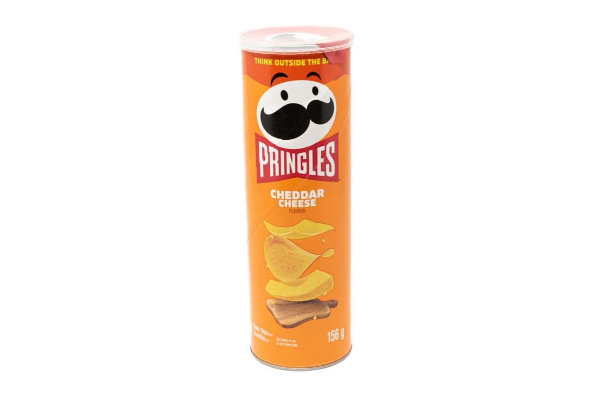 Pringles Cheddar (156 gm)