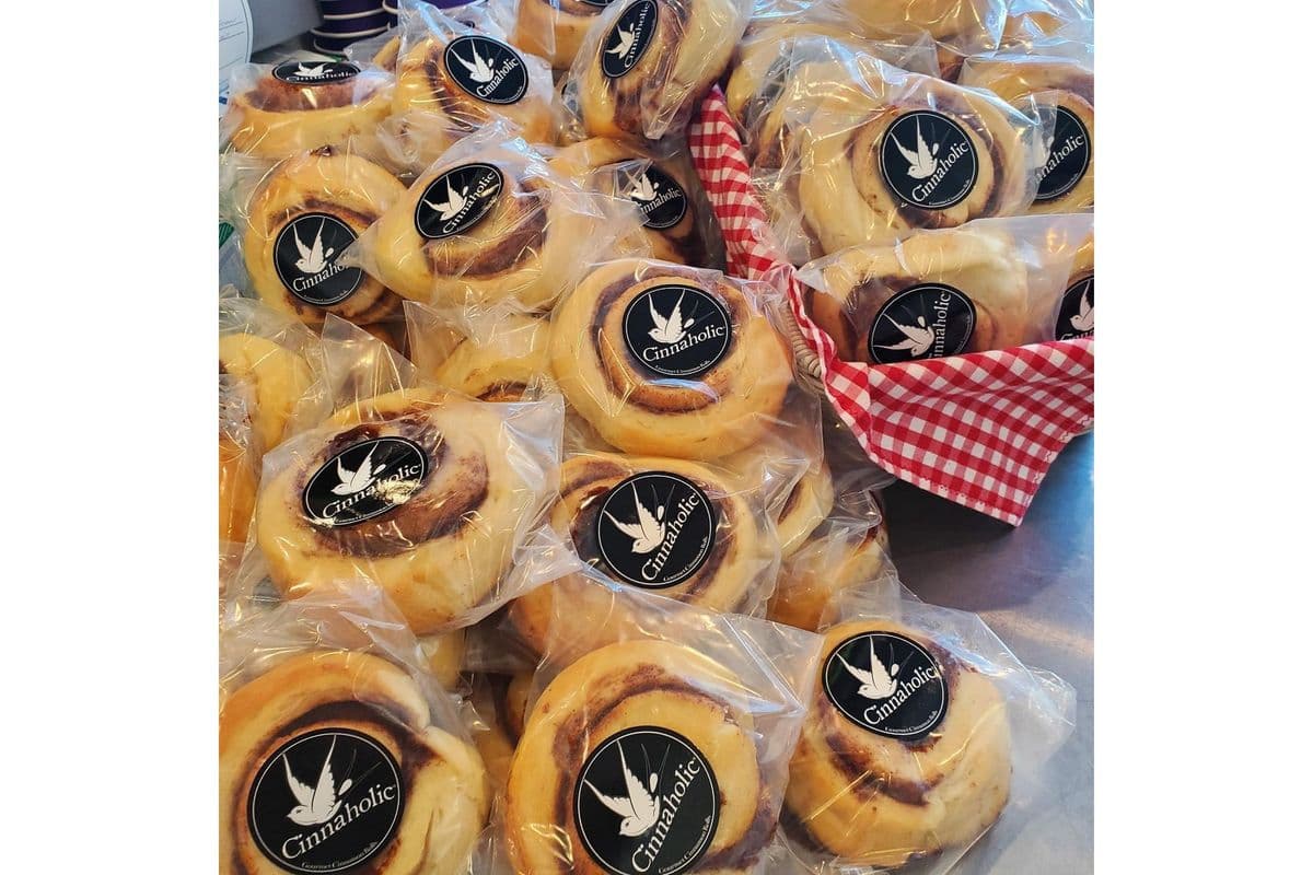 Just Baked Yesterday Roll*