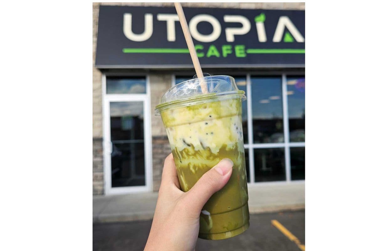 Dubai Pistachio Matcha Latte (20oz)