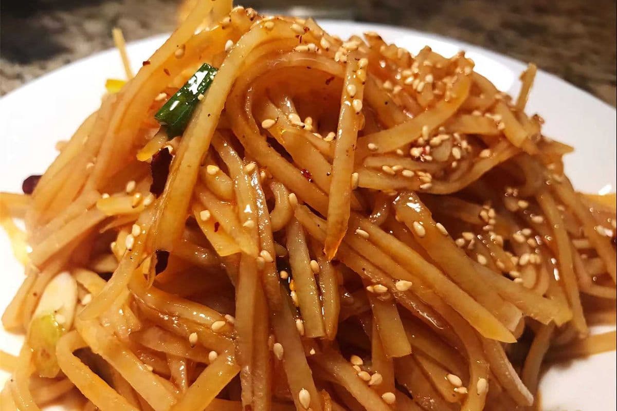 7. Spicy Shredded Potato 炝拌土豆丝