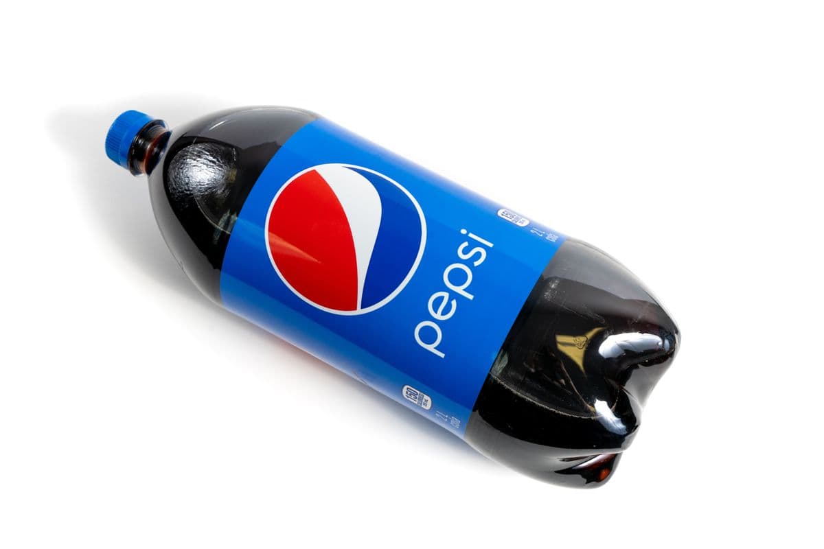 Pepsi Bottles (2 L)