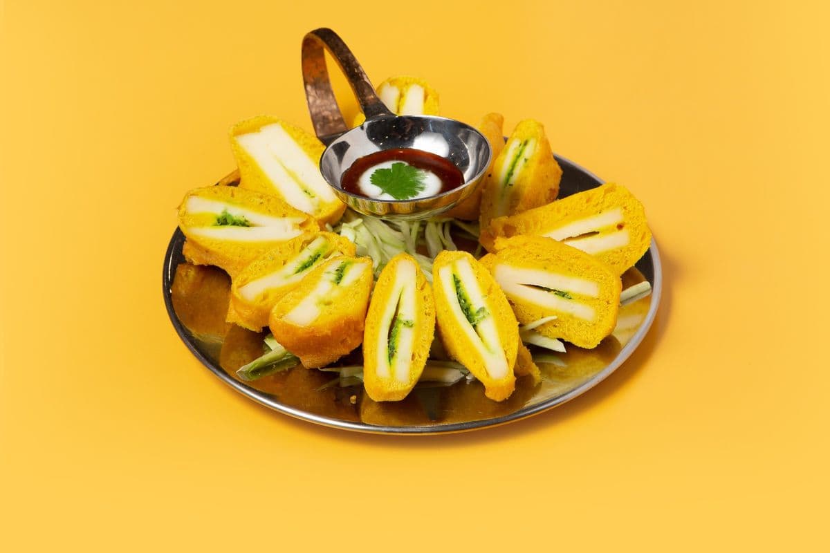 Paneer Pakoras (8pcs) (8 Pcs)