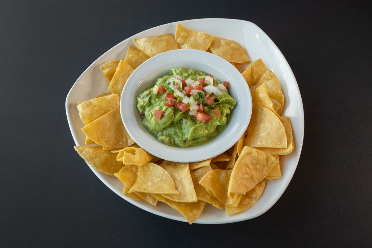 Guac and Chips (1/4 guac & chips)