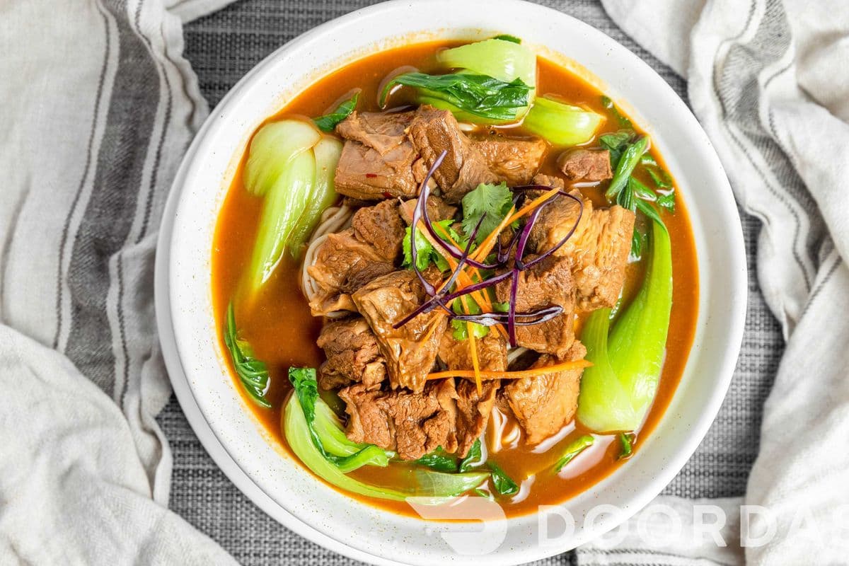 Beef Noodle Soup / 西域牛肉面