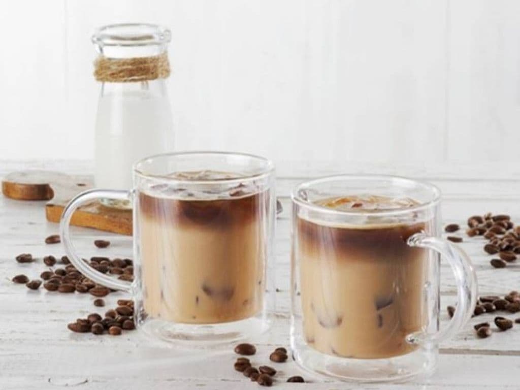 Latte glacé 16oz / Iced Latte 16oz