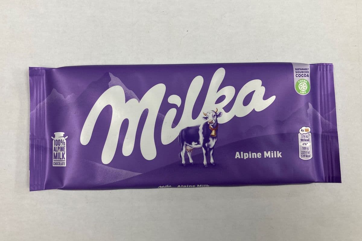 Milka Bubbly Chocolate - OUT OF STOCK (100g) (541 Cal)