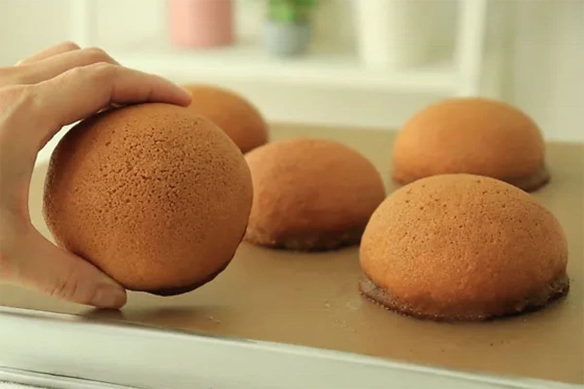 Korean Coffee Bun w/ Custard