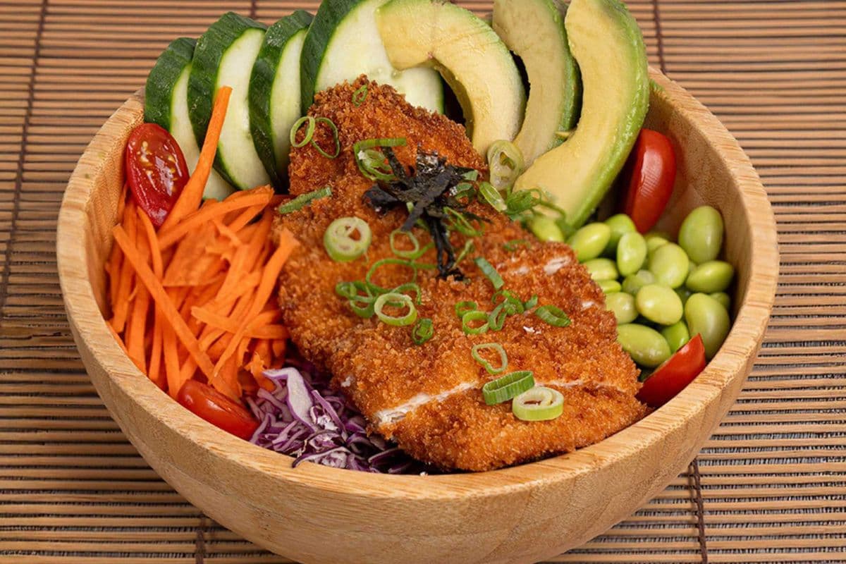 Poke poulet katsu