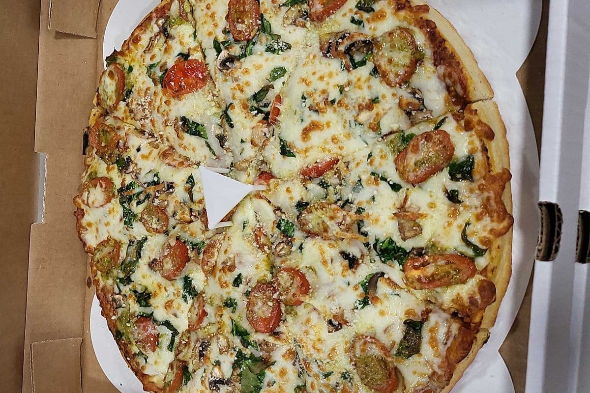 12" Tomatina Pizza
