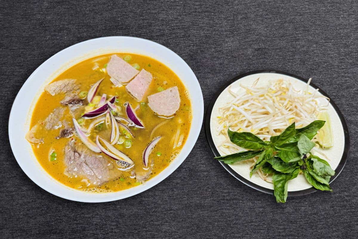 Make Satay Pho (Phở Cay)