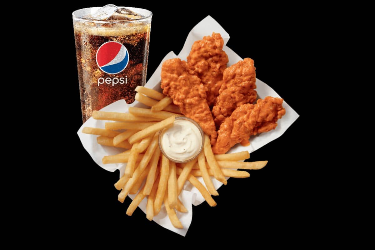 Buffalo Sauced & Tossed Chicken Strip Basket with Drink
