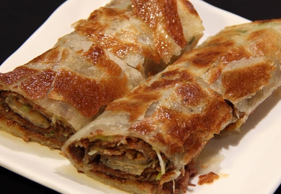 D5. Legend Beef Rolls