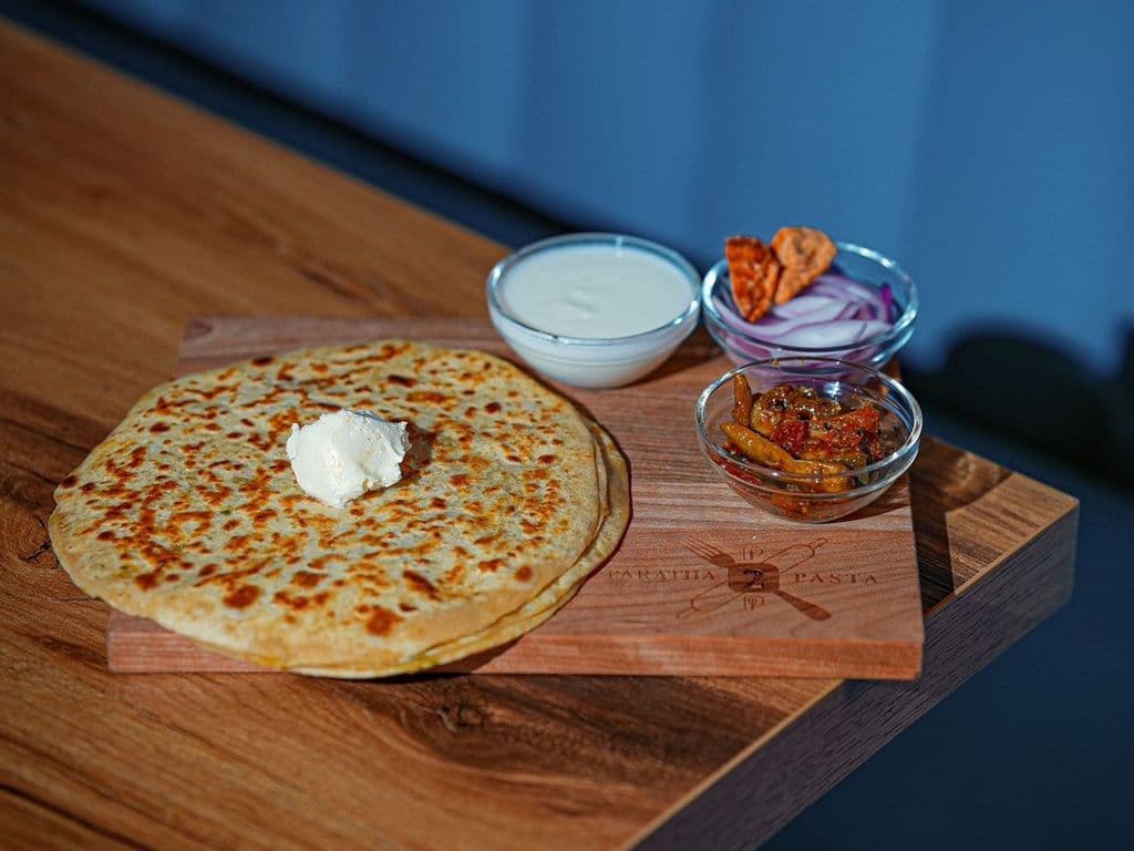 Gobi Paratha - OO