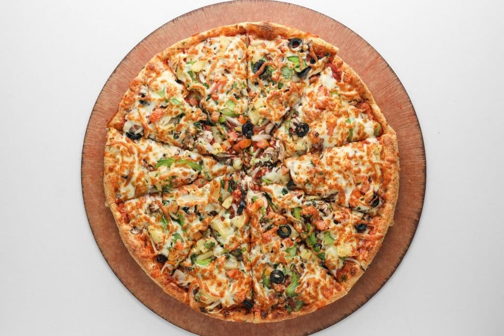 Medium Vegetarian Pizza