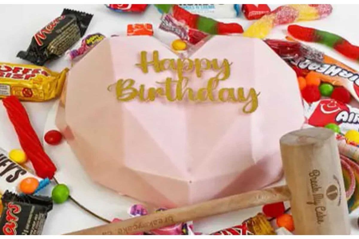 "Happy Birthday" (Pink Heart)