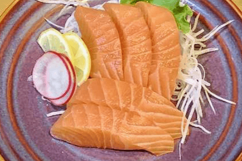 Salmon Sashimi (5 pcs)