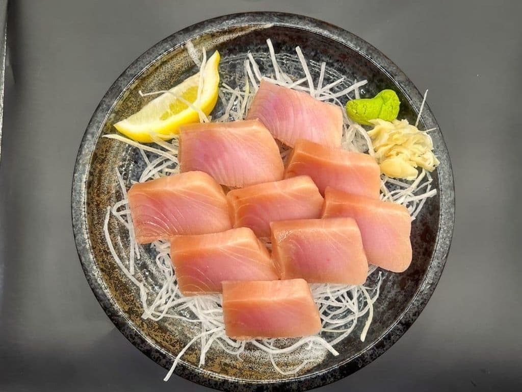 Toro Sashimi (Full) (10)