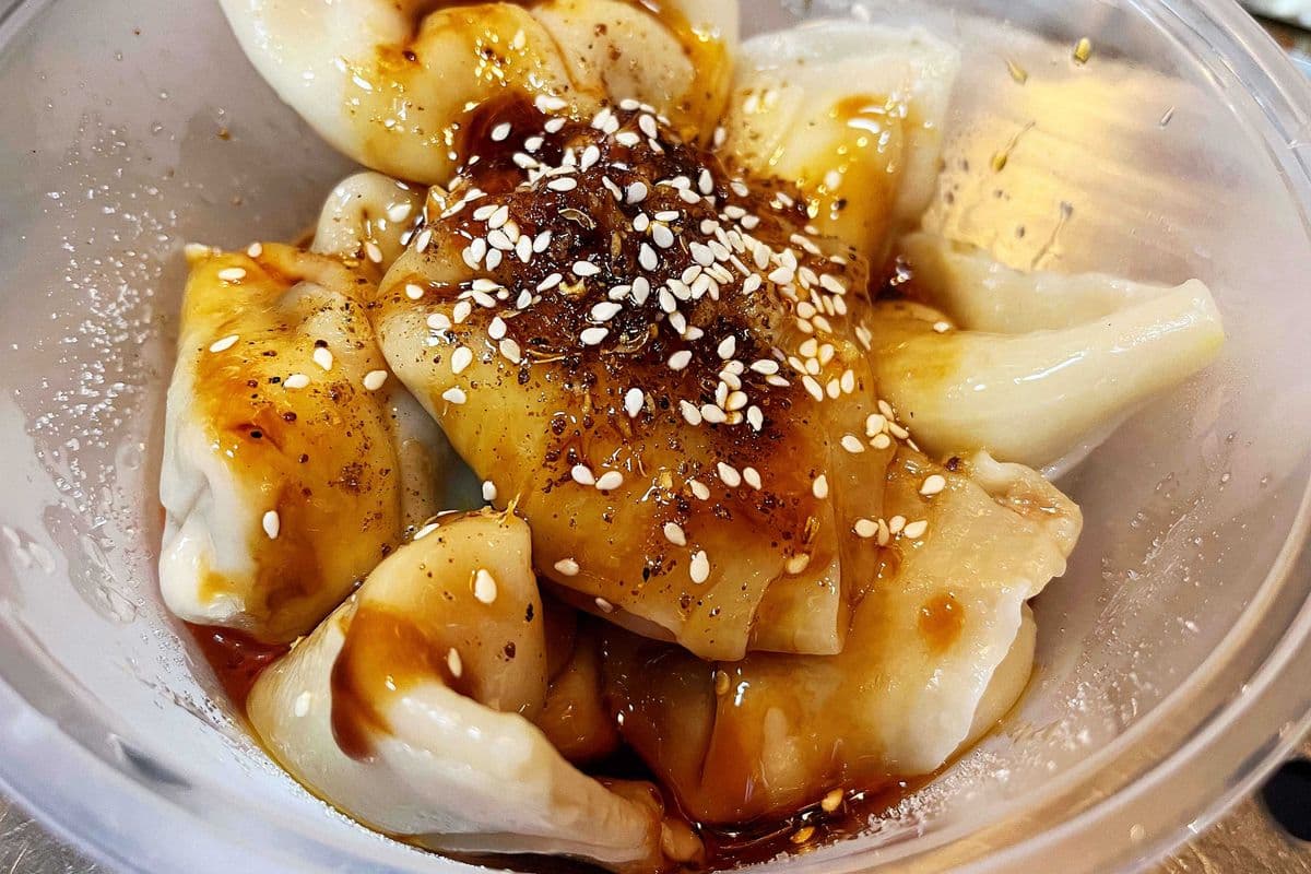 13. Chili Wonton (8 pcs) 红油抄手