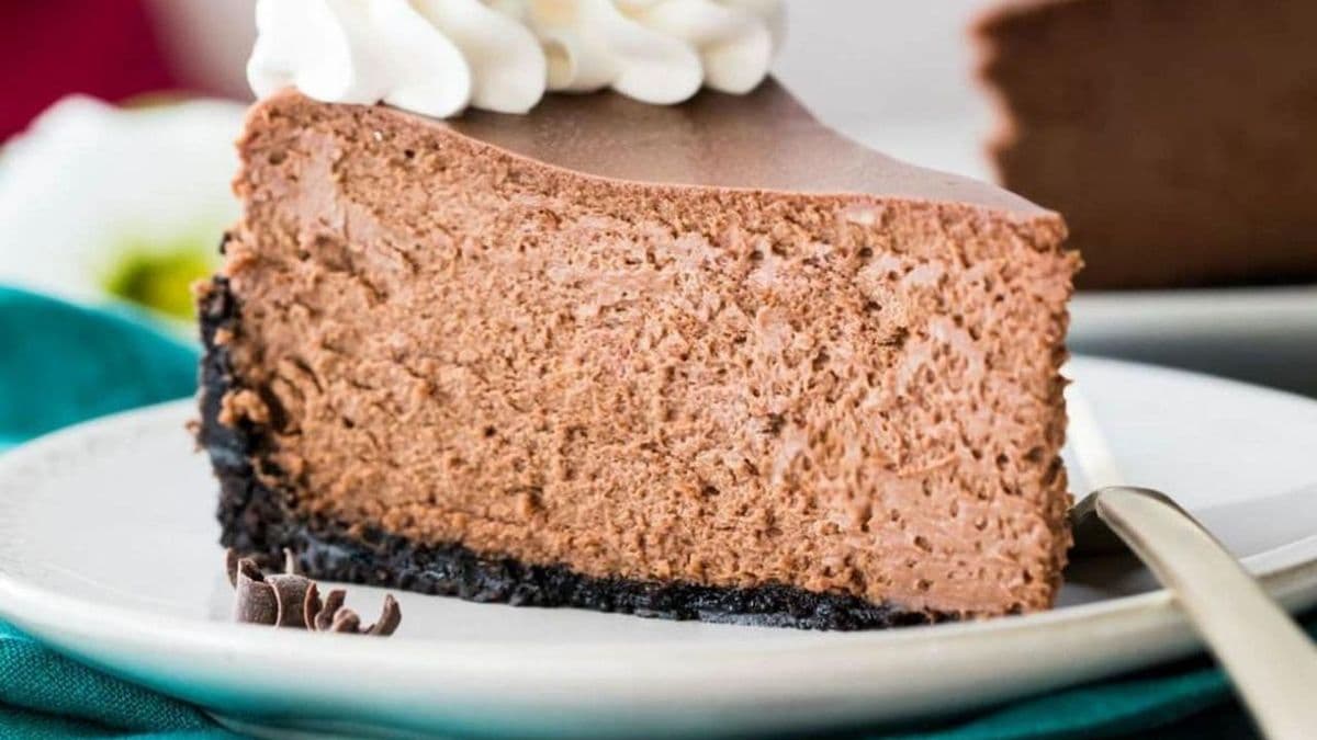Keto Chocolate Cheesecake