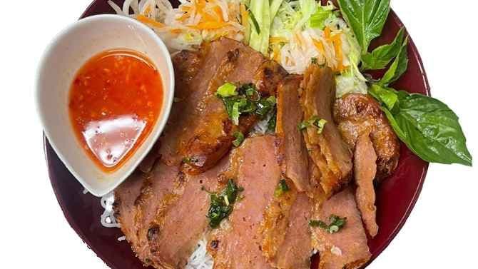 V4. Grilled Minced Pork Patty (Bún Nem Nướng)