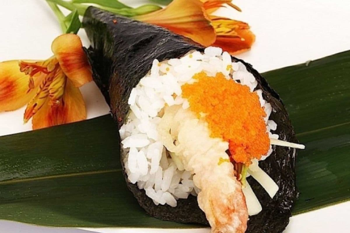Spicy Shrimp Tempura Hand Roll