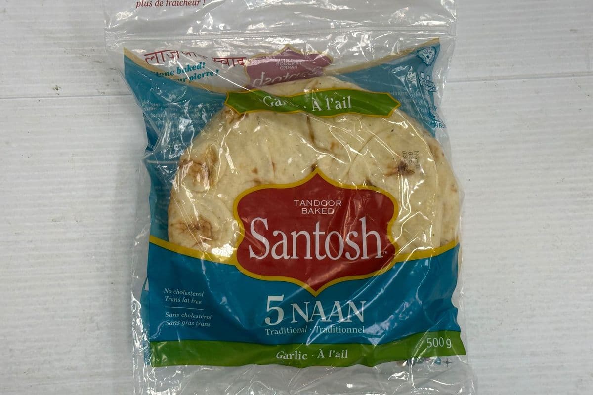 Santosh Garlic Naan (500 g)
