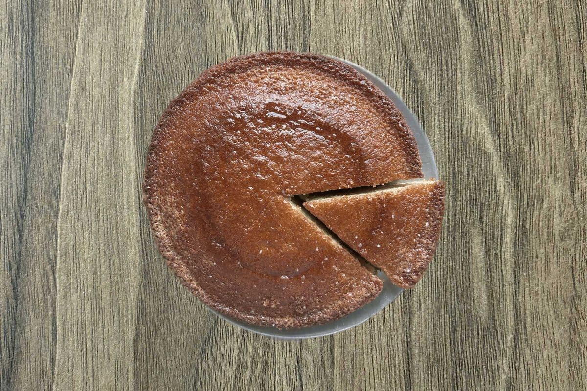 Orange Olive Oil Cake (8 Slices)