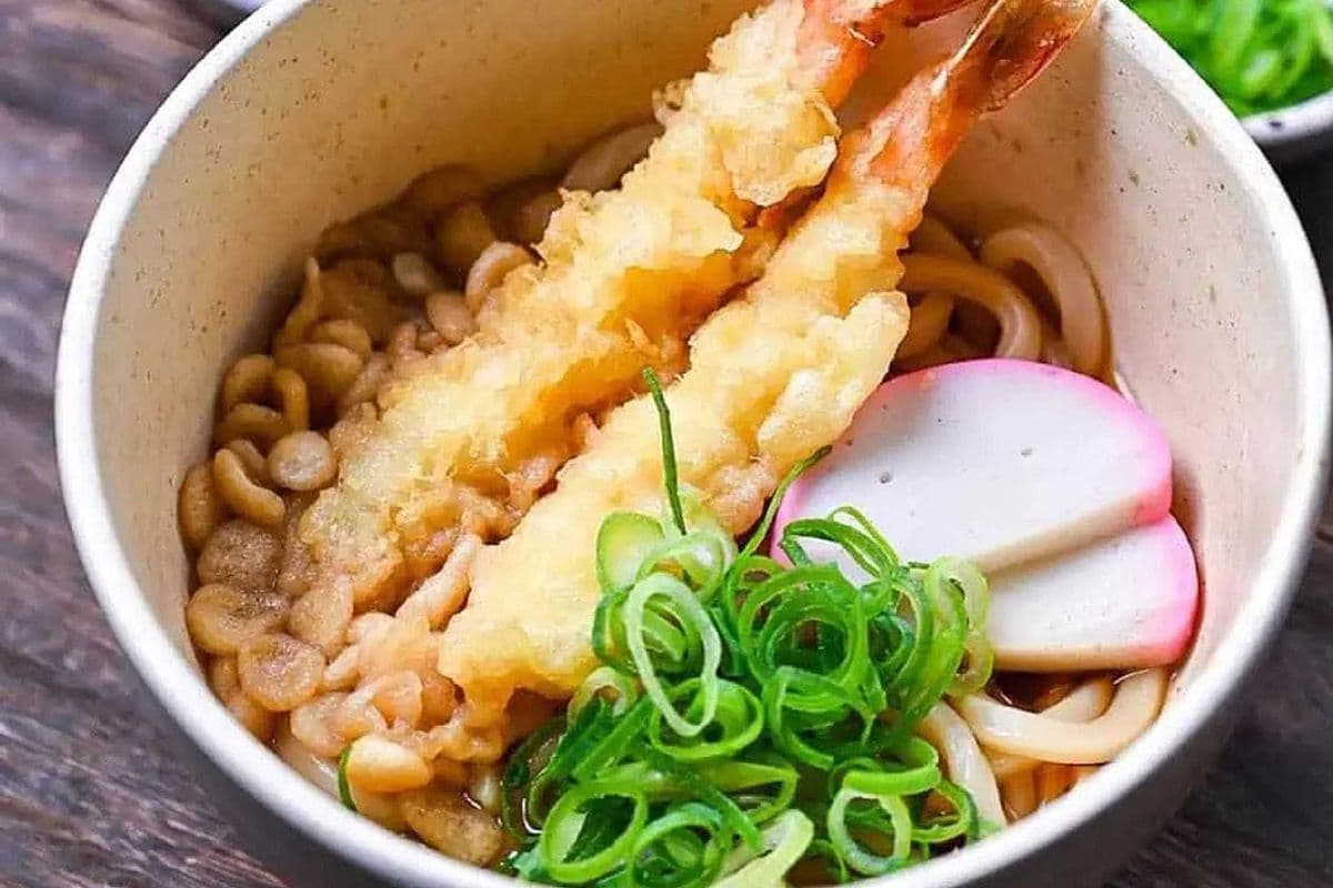Shrimp Tempura Udon Noodle Soup