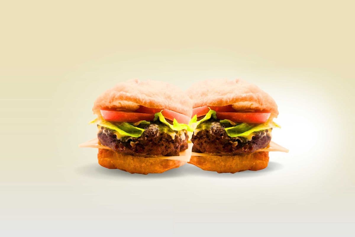 2 Bannock Beef Burgers