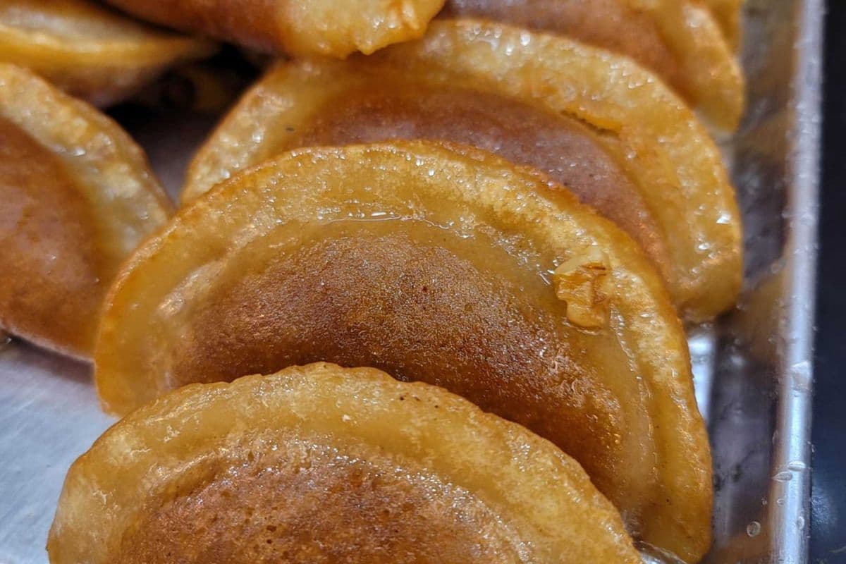 Qatayef with Walnuts