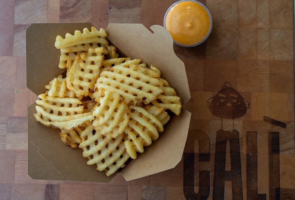 Frites Gaufrées / Waffle Fries / OUR *NEW* FRESHLY CUT WAFFLE FRIES