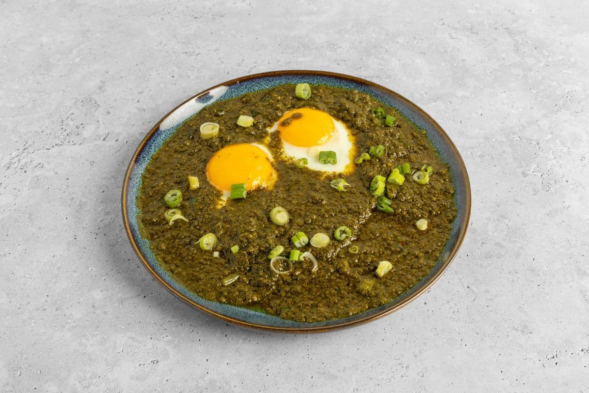 Green Lasan Fry (2 Eggs)