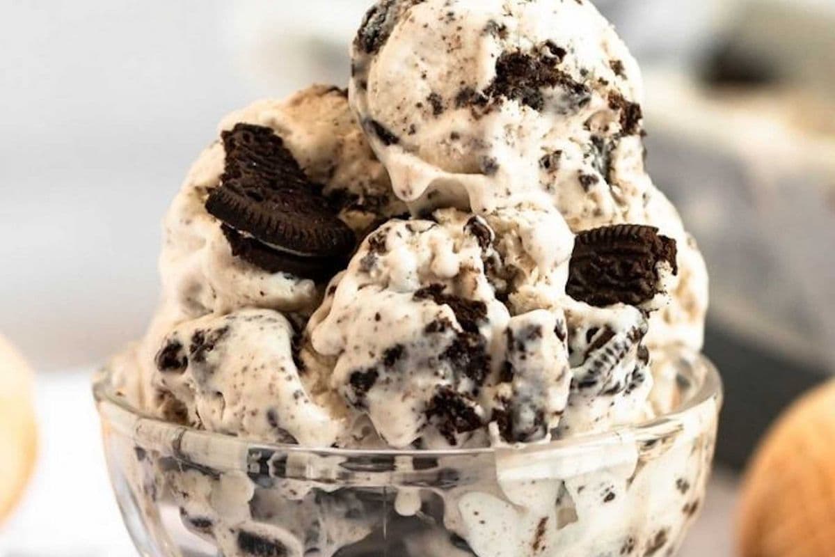 Cookies N' Cream GELATO SUNDAE