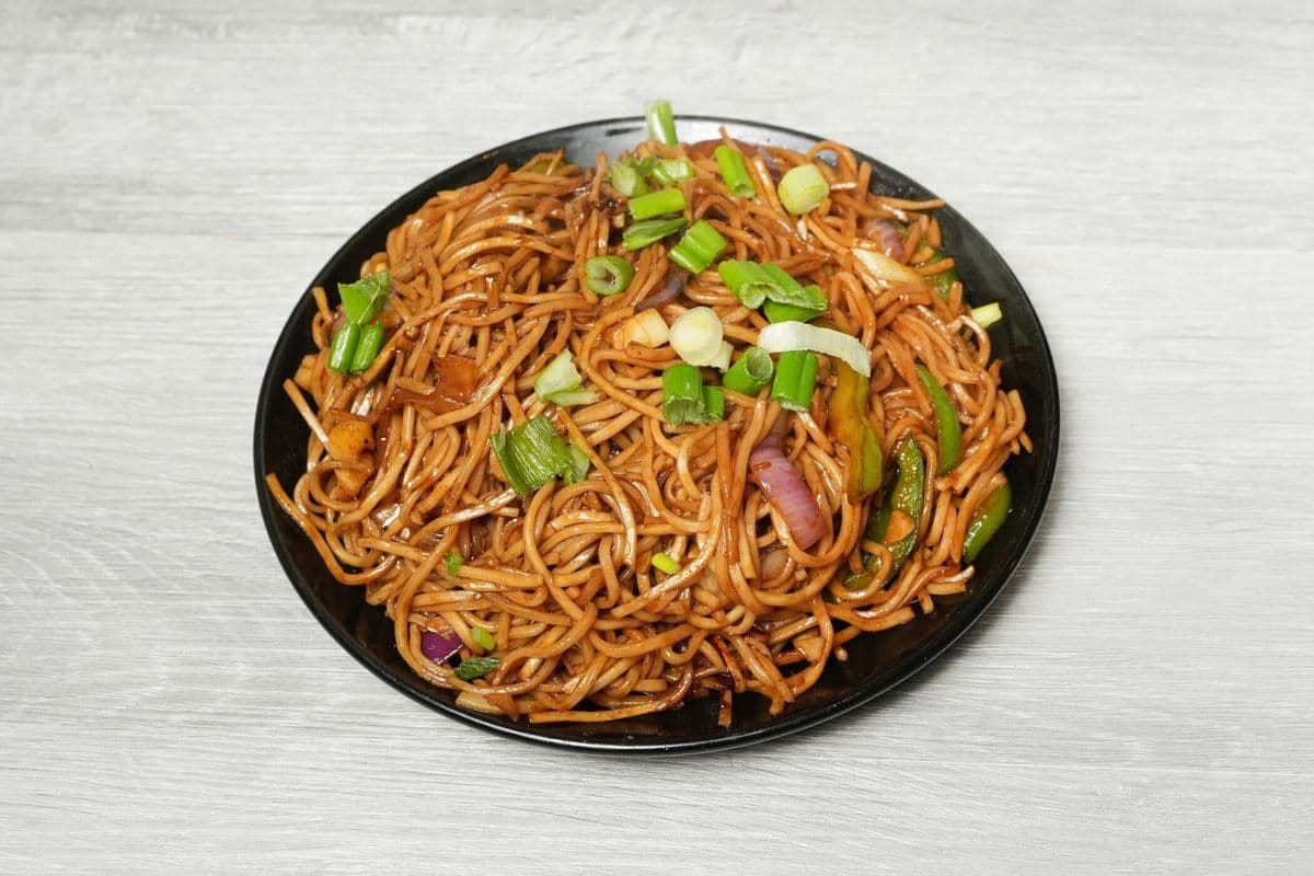 Vegetable Garlic Noodles