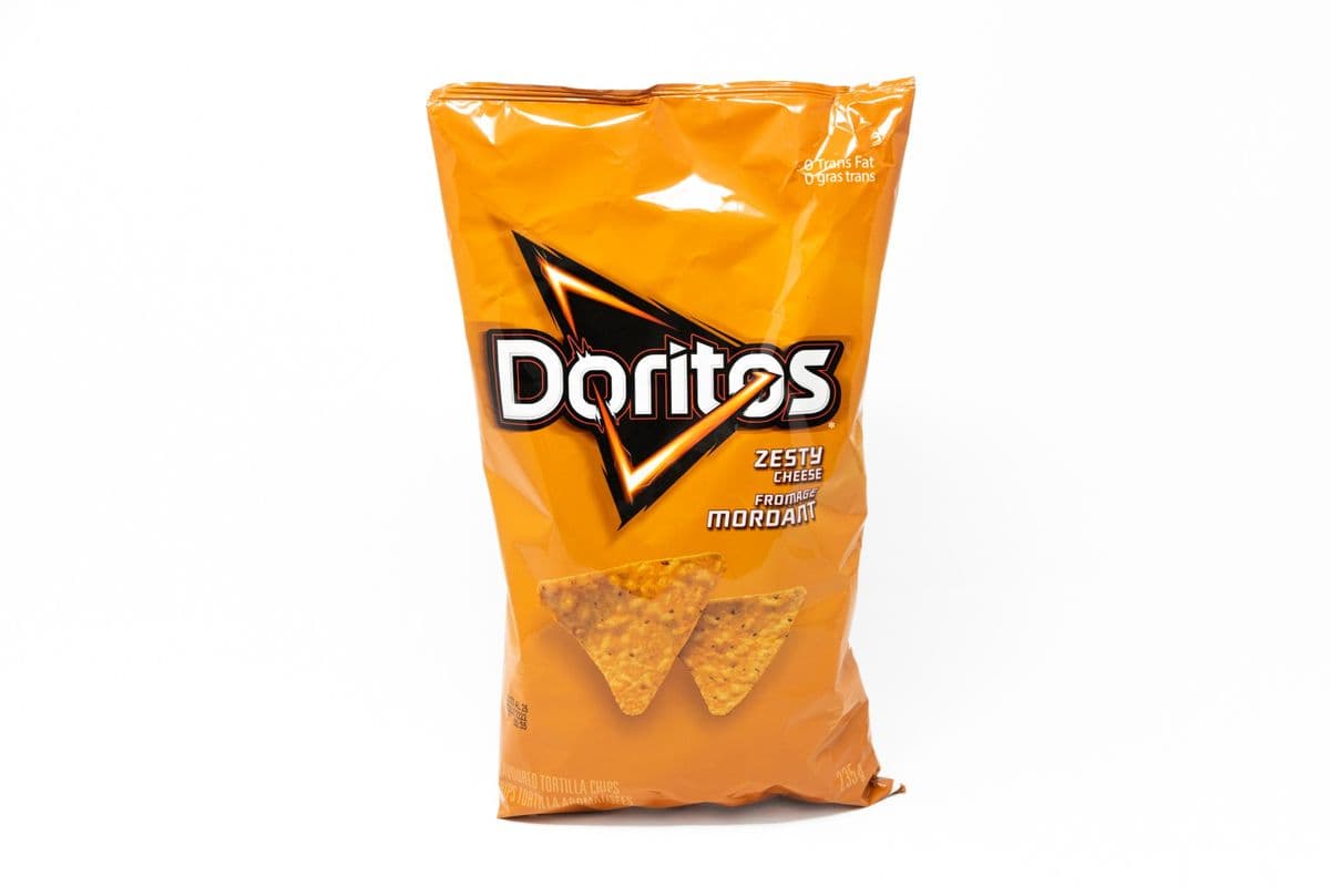 Doritos Zesty Cheese Chips (235 g)