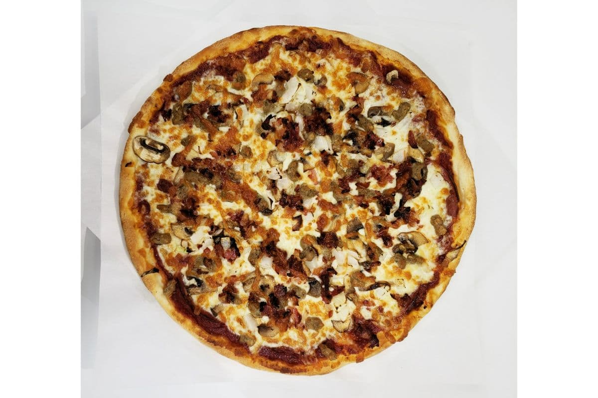 15" Chef’s Combo Pizza