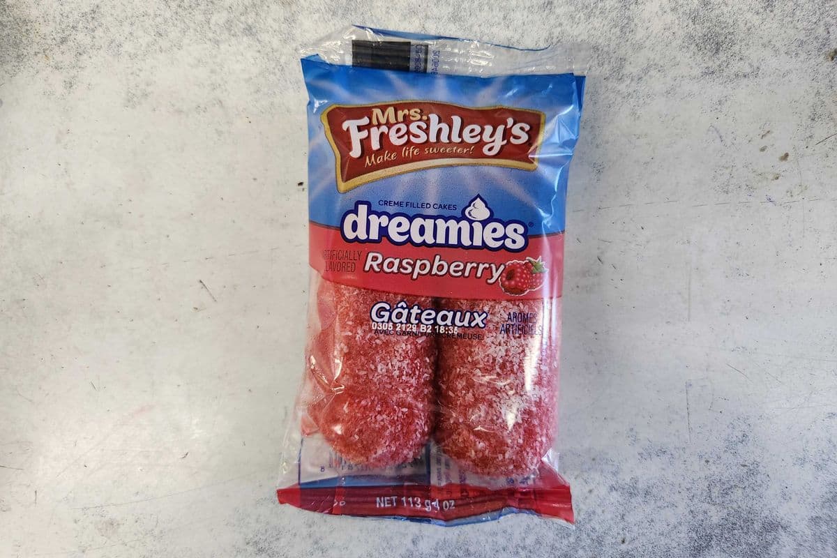 Mrs. Freshley's Dreamies Raspberry (Twinkies)