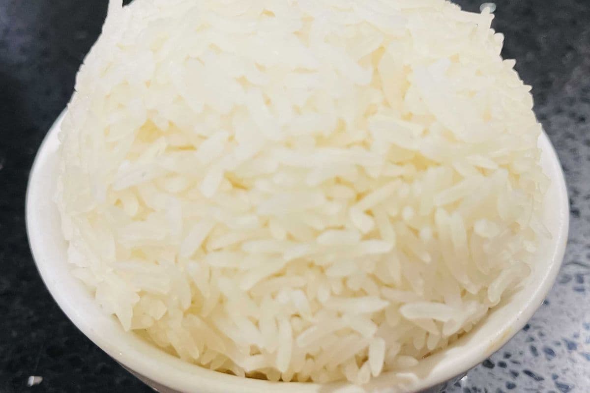 R11 Steamed Rice - 白飯