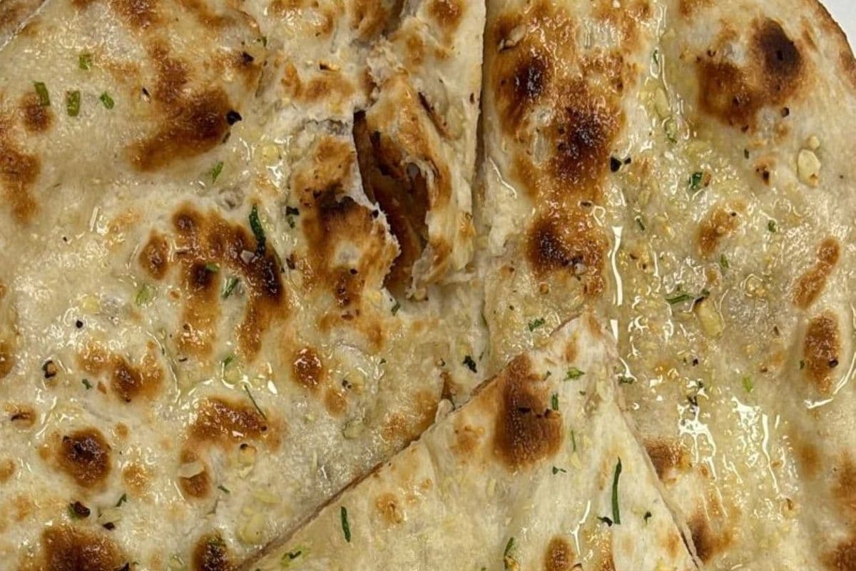 Plain Naan (Each)