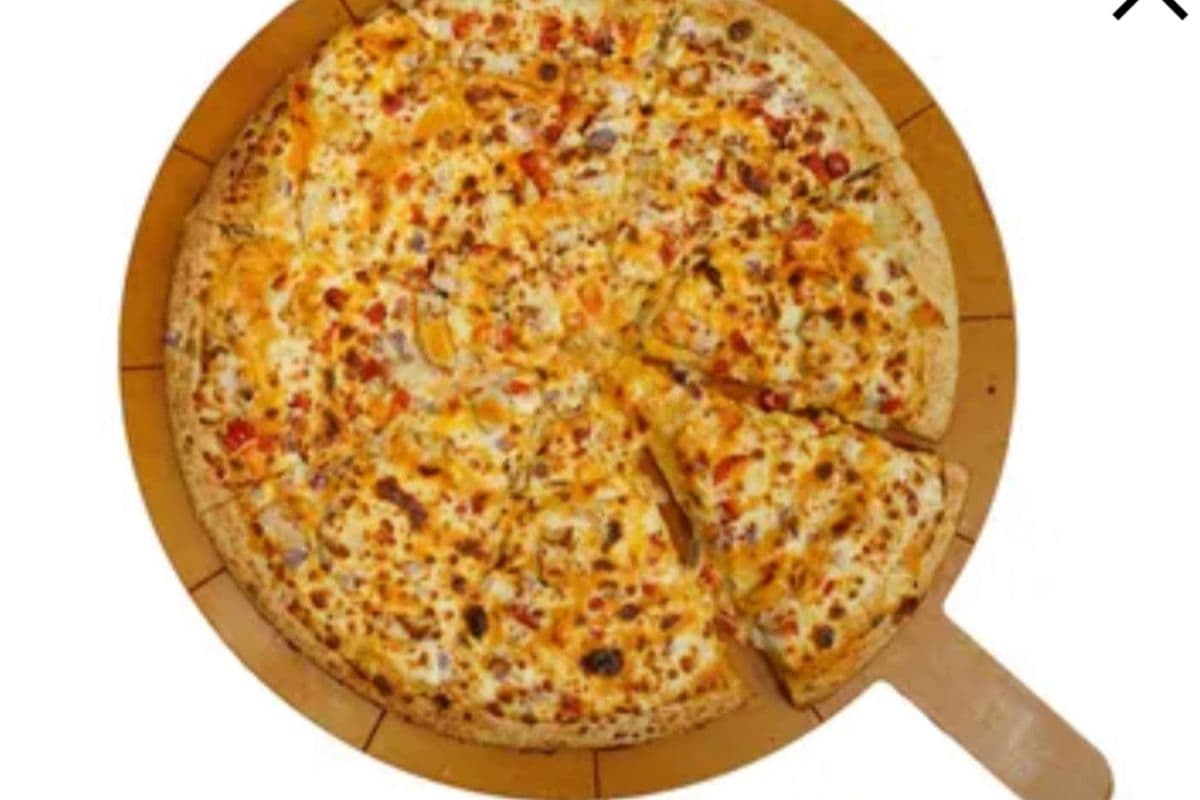 Butter Chicken Pizza