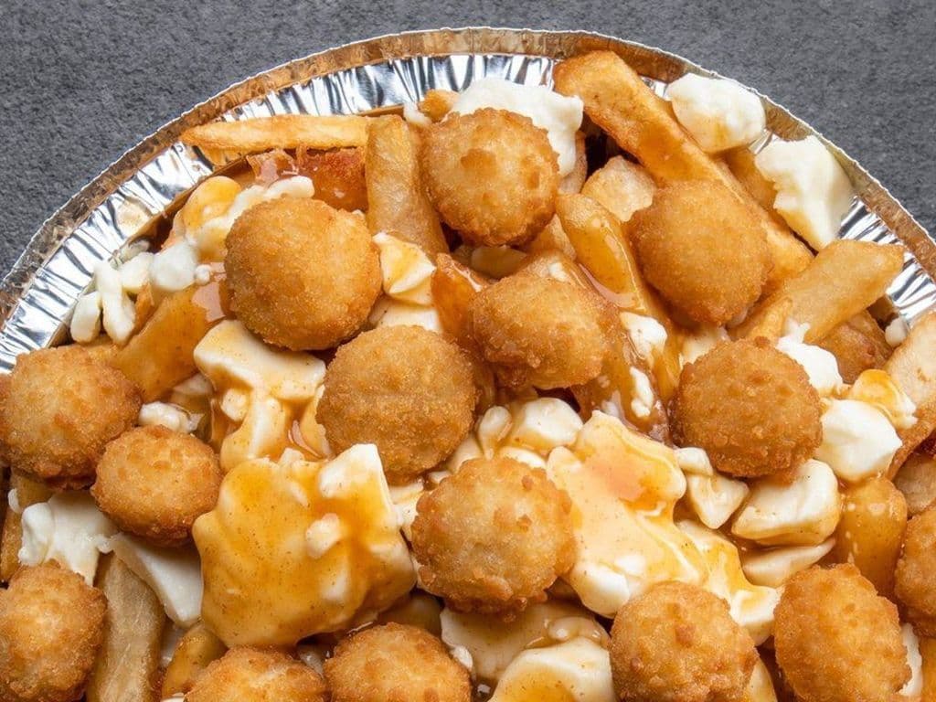 Poutine au Poulet Pop-corn