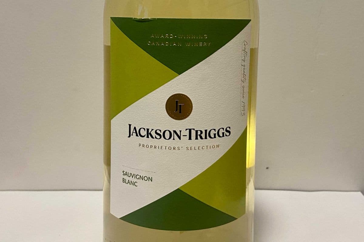 JACKSON TRIGGS SAUVIGNON BLANC (1.5L) (1 x 1.5L)