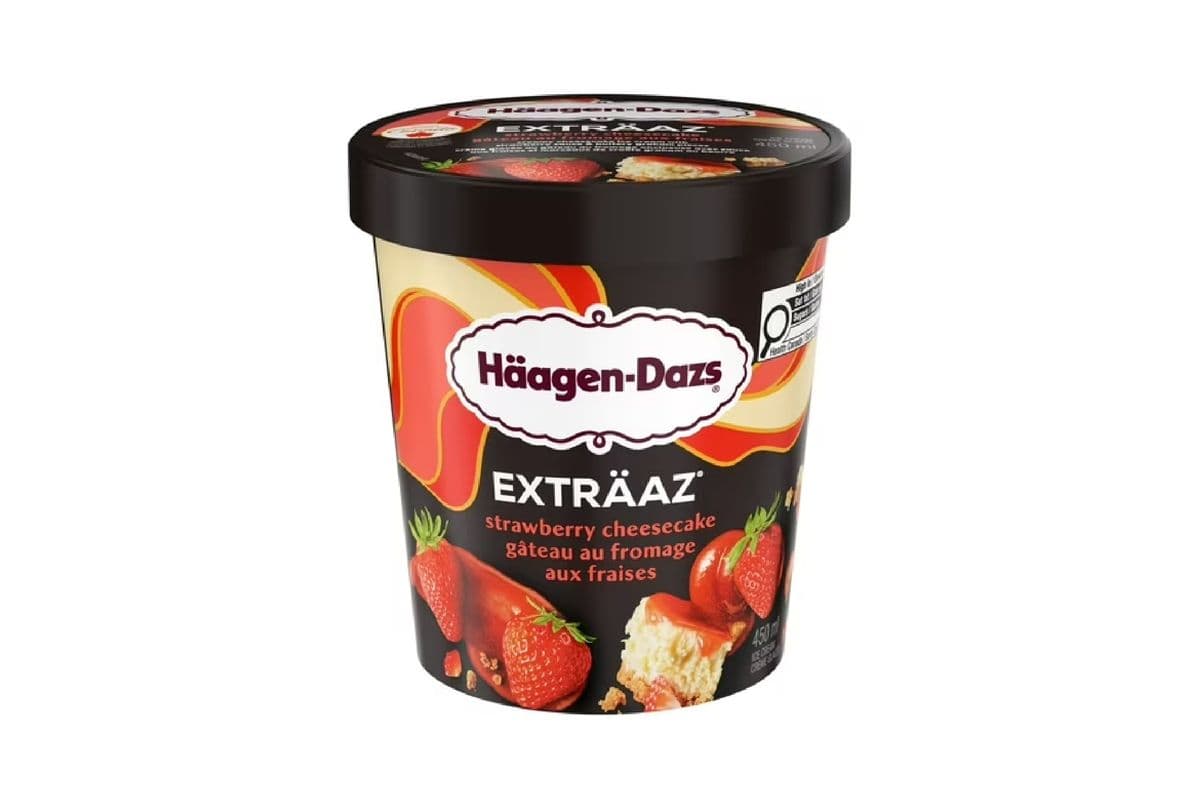 Haagen Dazs Extraaz Strawberry Cheesecake (450 ml)