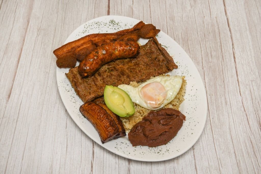 Bandeja Paisa